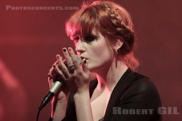 FLORENCE AND THE MACHINE - 2009-11-07 - PARIS - La Cigale - 